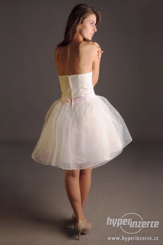 Prodám NOVÉ krátké bílé společenské šaty E021 - foto 3