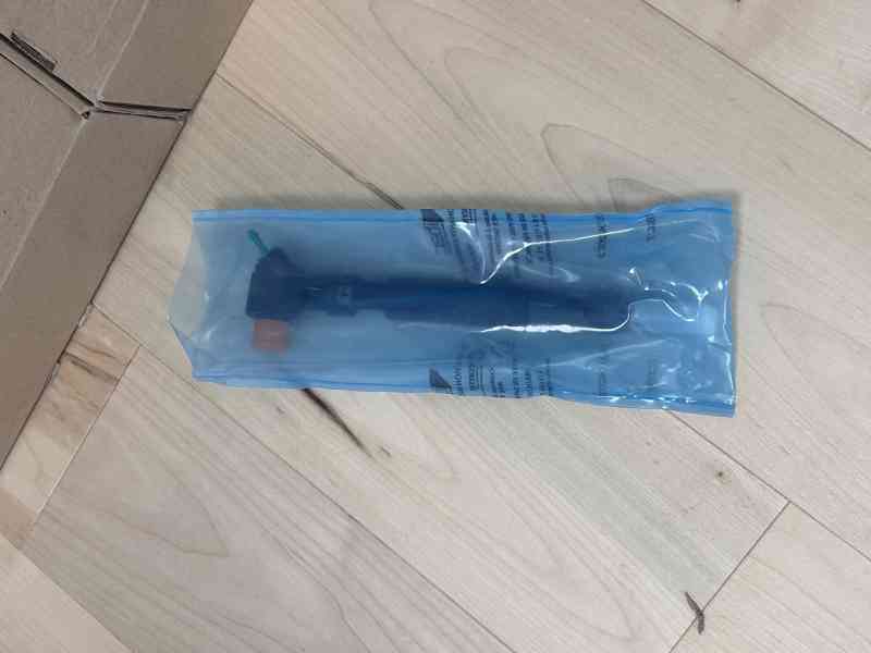Prodám vstřiky s označením: A6510702387, 2827247 - foto 2