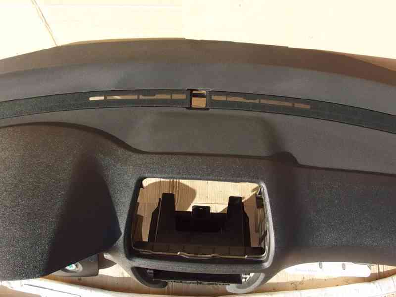 Palubní deska, airbagová sada, pásy Škoda Octavia II - foto 7