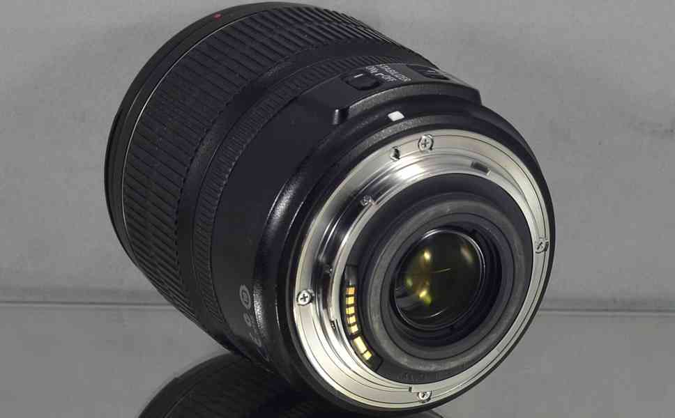 Canon EF-S 15-85mm f/3.5-5.6 IS USM *APS-C *UV  - foto 5