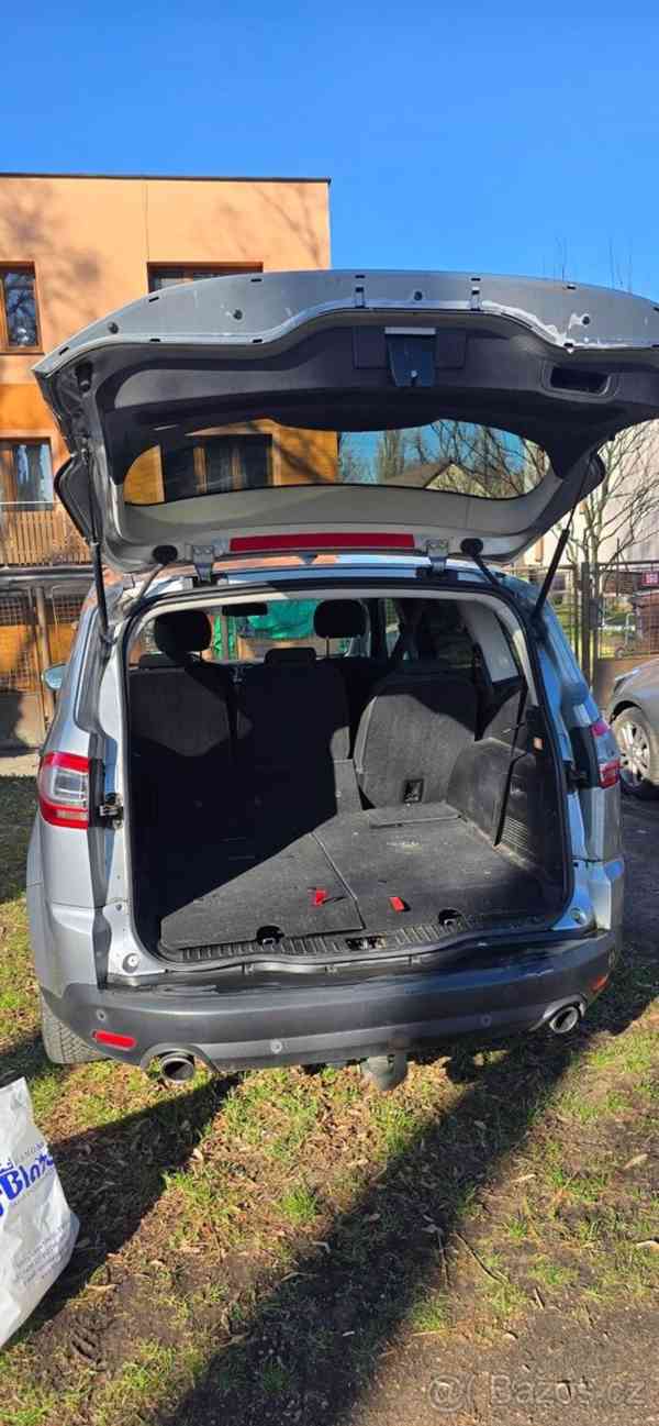 Ford S-MAX 2,2 tdci - foto 8
