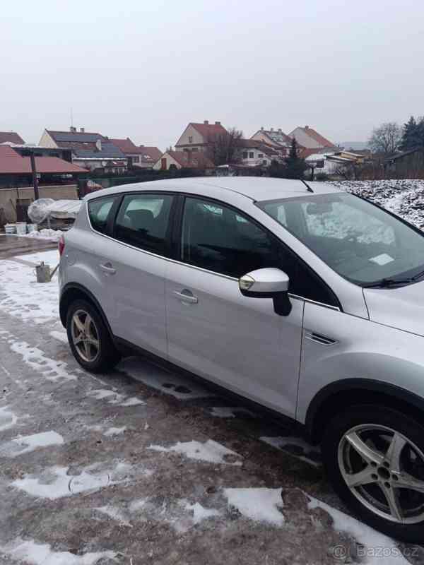 Ford Kuga 2,0   TDCi 4x4 - foto 2