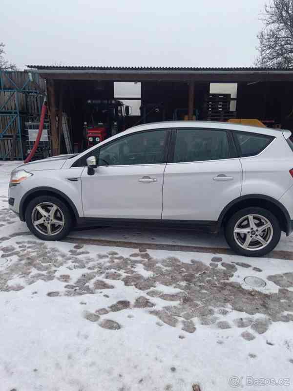 Ford Kuga 2,0   TDCi 4x4 - foto 14