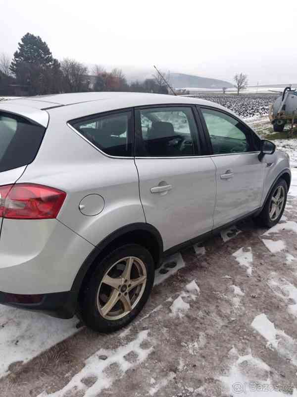 Ford Kuga 2,0   TDCi 4x4 - foto 3