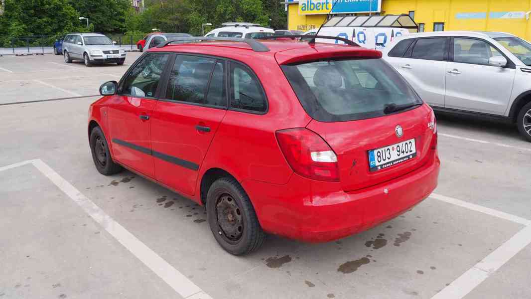 ŠKODA FABIA II 1.4 MPI - foto 6