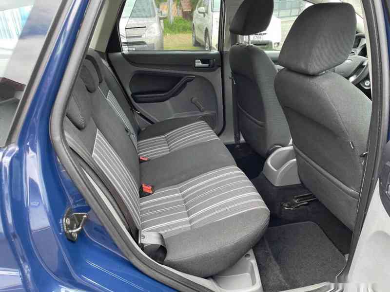 Ford Focus, 1,6 74kW, BEZ KOROZE - foto 17