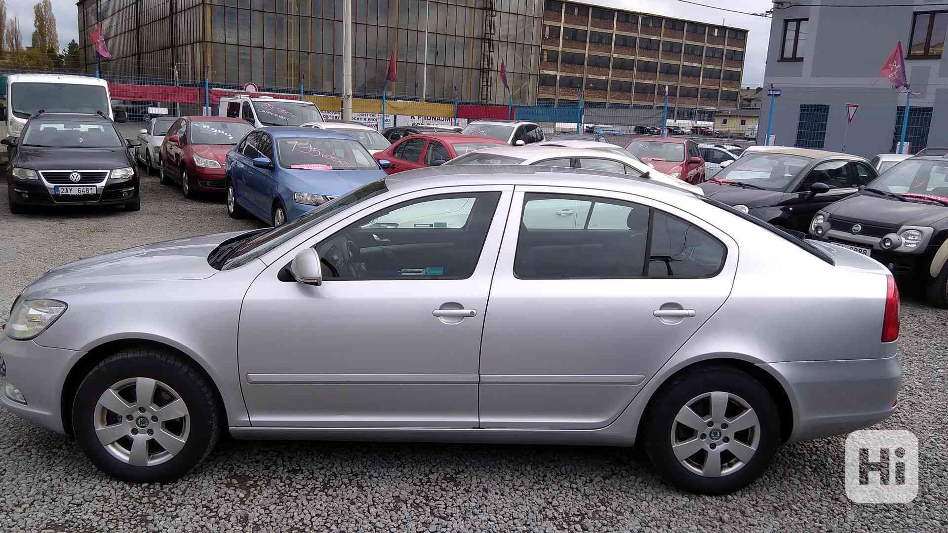 ŠKODA Octavia 1,6 Ambition  - foto 1