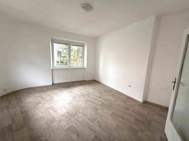 PRONÁJEM PĚKNÉHO CIHLOVÉHO BYTU 1+1,  BRNO – ČERNÁ POLE  - foto 6