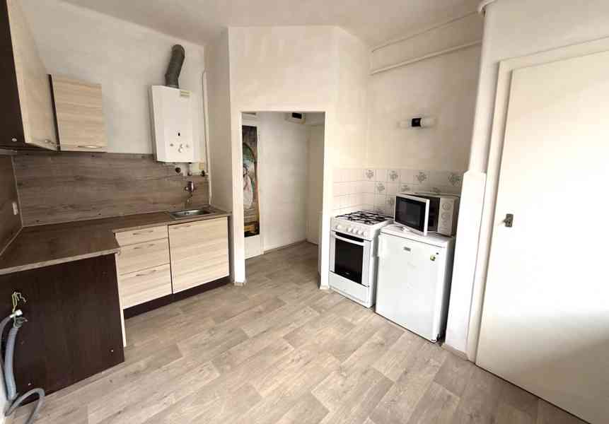 PRONÁJEM PĚKNÉHO CIHLOVÉHO BYTU 1+1,  BRNO – ČERNÁ POLE  - foto 17