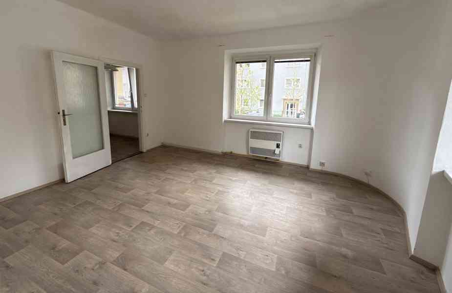 PRONÁJEM PĚKNÉHO CIHLOVÉHO BYTU 1+1,  BRNO – ČERNÁ POLE  - foto 4