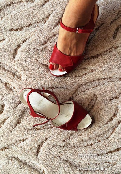 Červené sandálky vel. 38 - foto 2