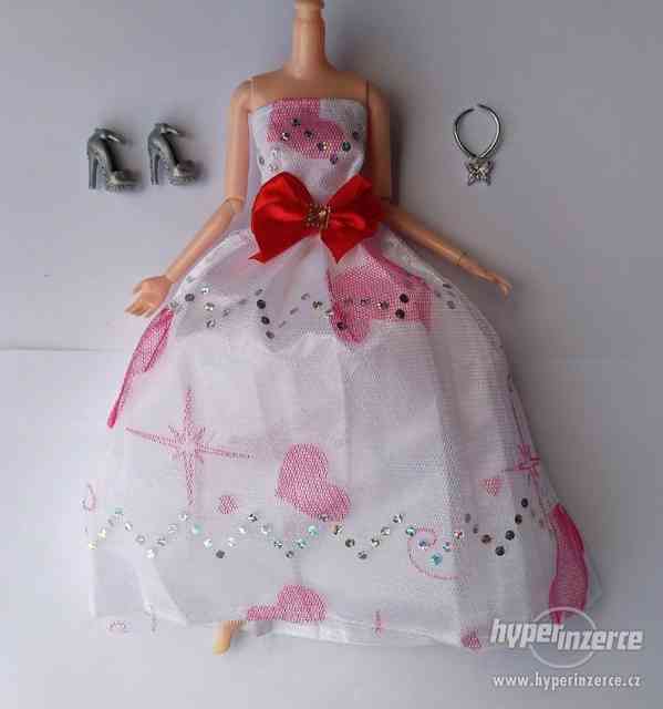 NOVÉ! Set pro panenku Barbie, šaty+boty+náhrdelník - foto 1
