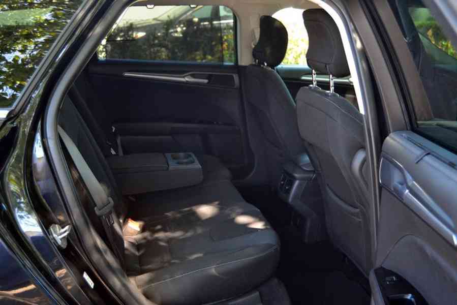 Ford Mondeo 2.0 TDCI 132kW Titanium Panorama 70 000km !! - foto 15