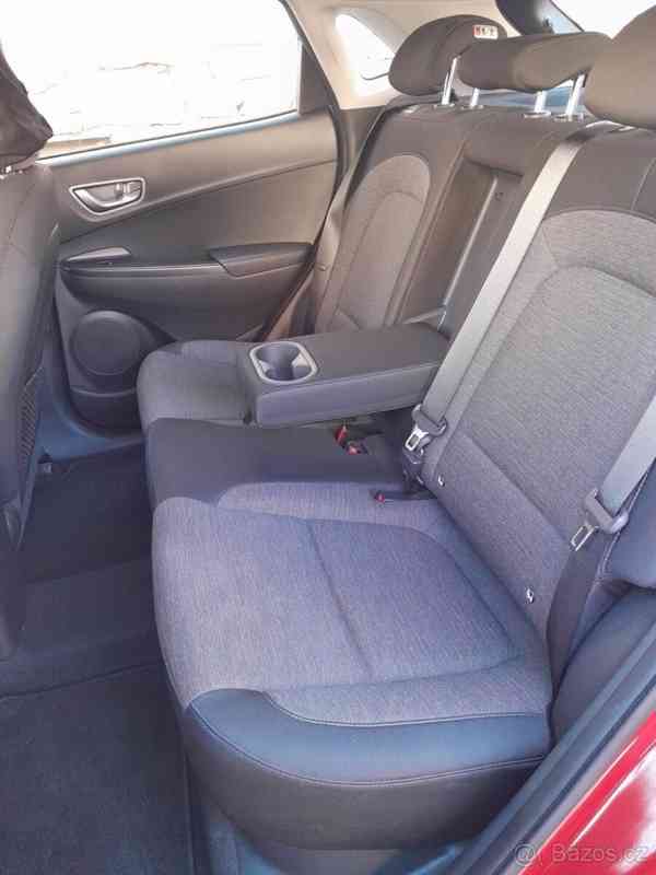 Hyundai Kona EV 100kW crossover, záruka - foto 8