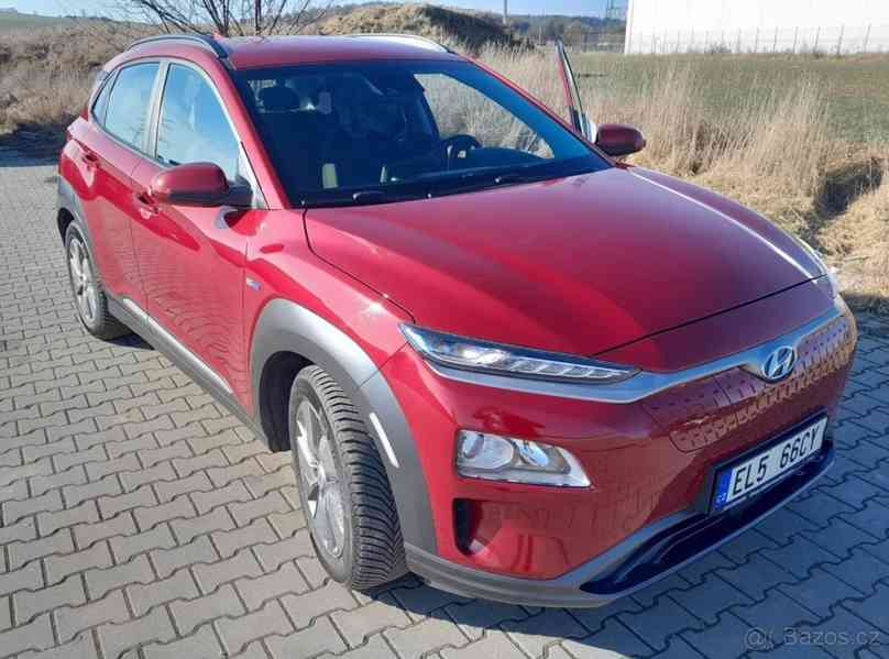 Hyundai Kona EV 100kW crossover, záruka - foto 3