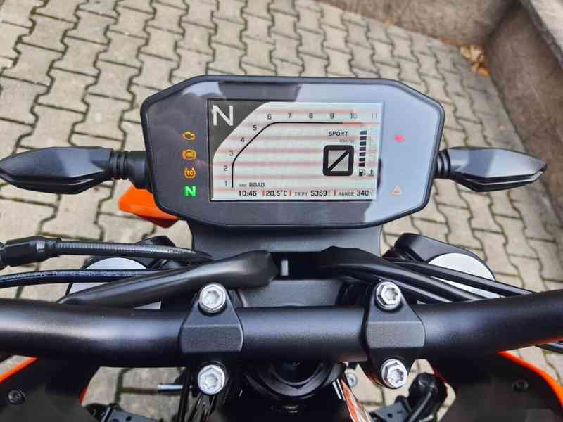 KTM 790 Duke - SUPER STAV - V TP 35 KW 159.900,- Kč - foto 9