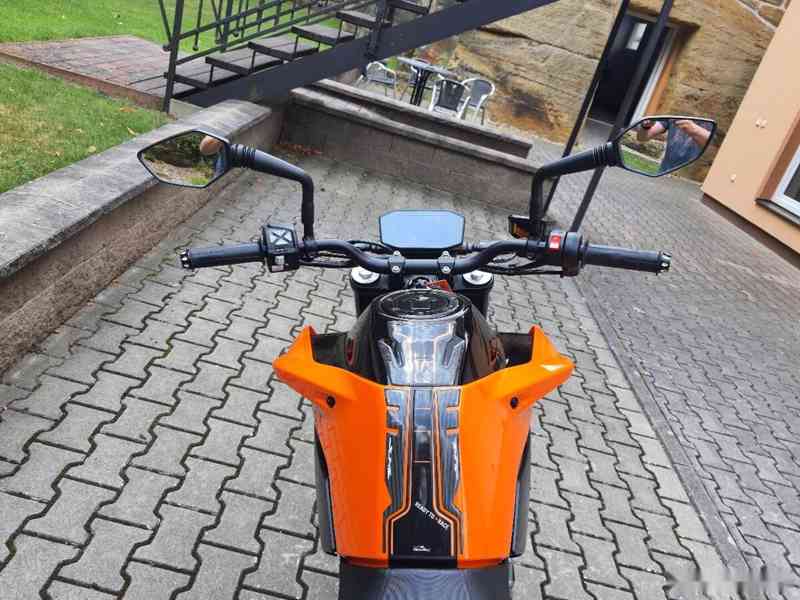 KTM 790 Duke - SUPER STAV - V TP 35 KW 159.900,- Kč - foto 17