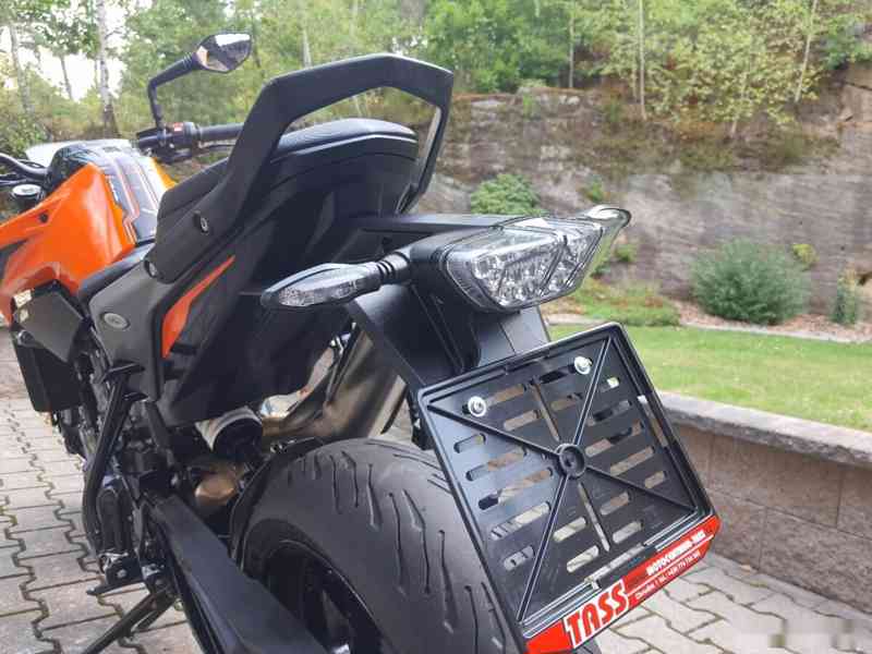 KTM 790 Duke - SUPER STAV - V TP 35 KW 159.900,- Kč - foto 11