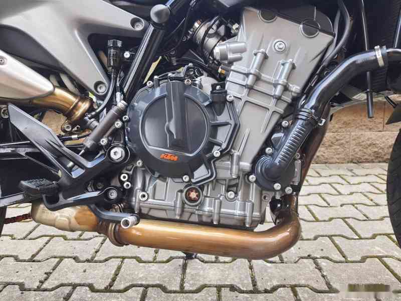 KTM 790 Duke - SUPER STAV - V TP 35 KW 159.900,- Kč - foto 19