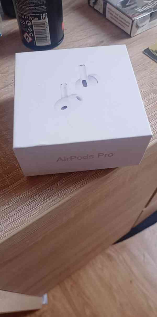 Sluchátka Apple AirPods Pro 2 MagSafe saUSB-C