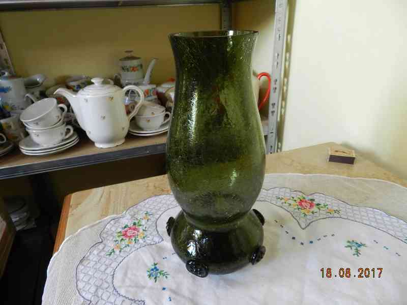 Zajímavá stará skleněná zelená Váza Jan Havelka Nový Bor