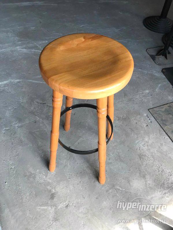 barová židle, dřevěná, světlá - více kusů - foto 1