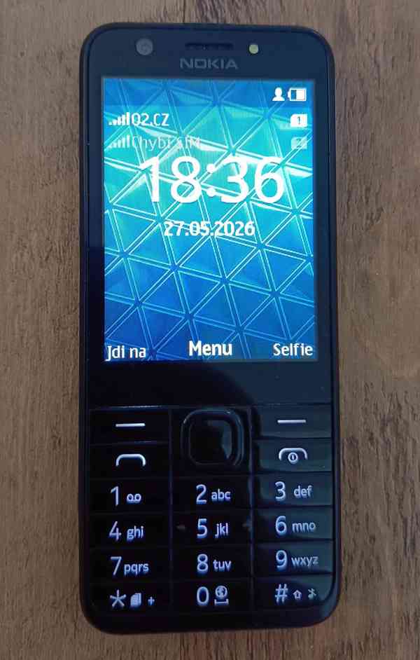7 ks tlačítkových mobilů - Nokia, Sony Ericsson, Aligator - foto 5