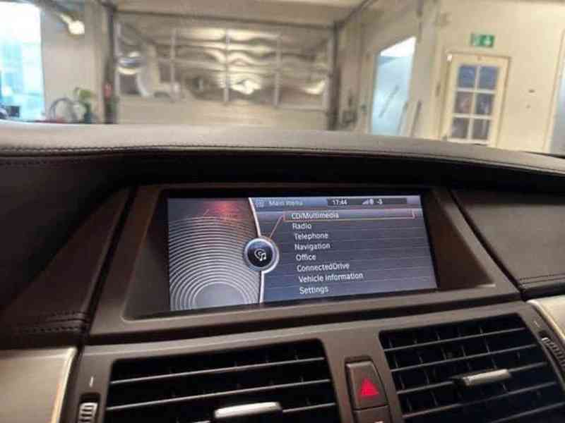BMW X6 - foto 18