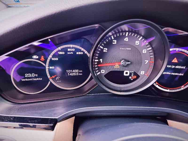 PORSCHE Cayenne 3,0i V6 Elll ČR - foto 23