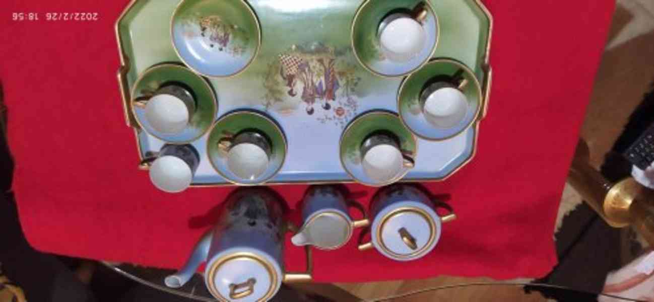 PRVOREPUBLIKOVÝ PORCELÁNOVÝ SERVIS - foto 6