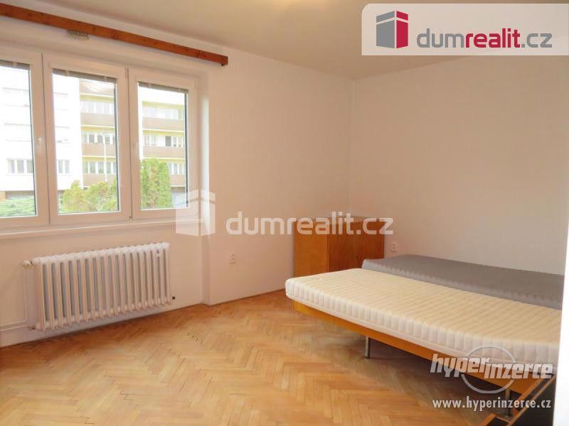 Světlý byt 3+1 (75 m2) s balkonem (5 m2), 1.patro, 2NP, cihla, Praha 4 - Podolí - foto 8
