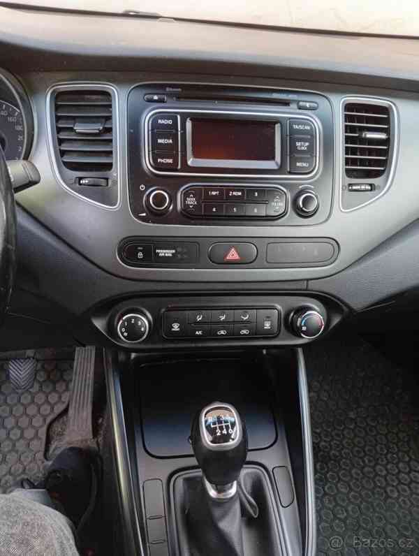 Kia Carens 1,6   GDI - foto 13