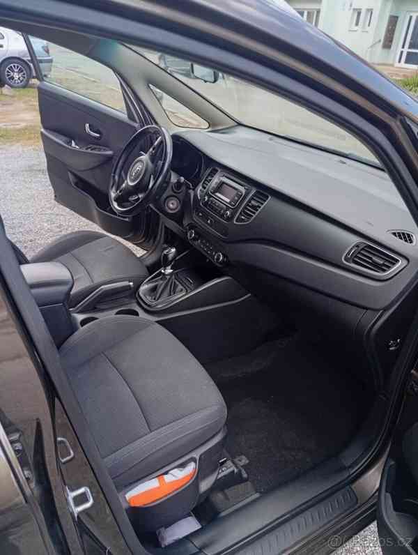 Kia Carens 1,6   GDI - foto 8