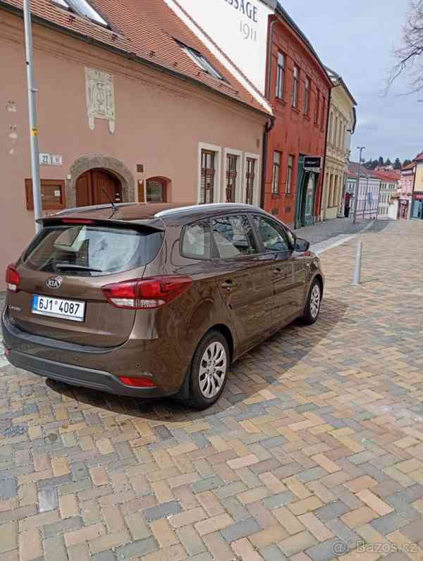 Kia Carens 1,6   GDI - foto 2