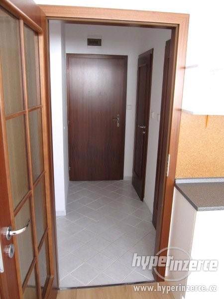 Krásný byt 1+kk, 24 m2, Praha 2 - Vinohrady - foto 2
