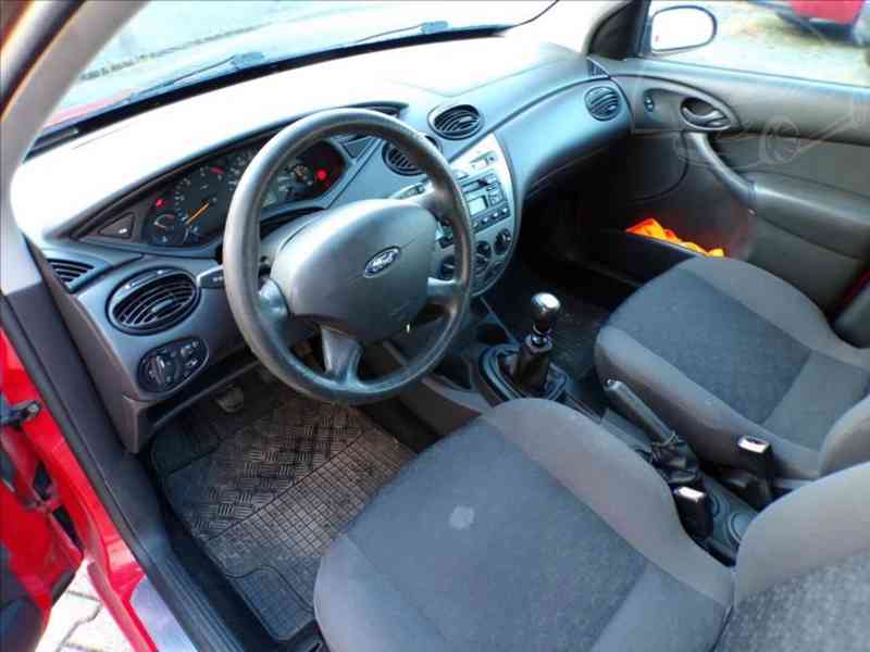 Ford Focus 1,8 D TAŽNÉ ZAŘÍZENÍ - foto 8