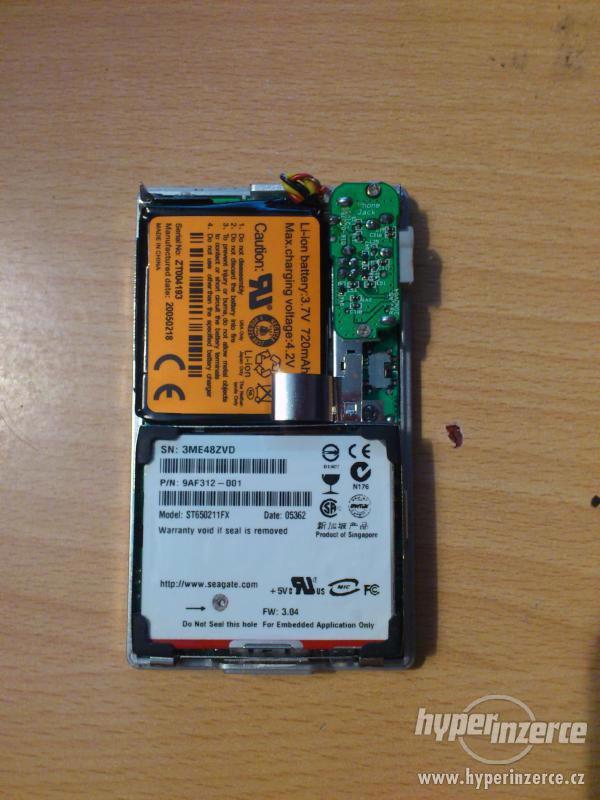 Olympus m:robe MR-100: ďábelský protivník iPodu - foto 3