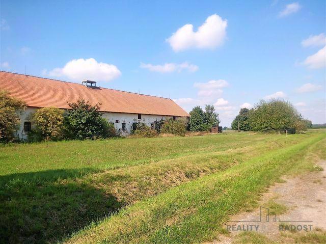 Prodej zemědělského objektu , Třebosice u Pardubic - foto 4