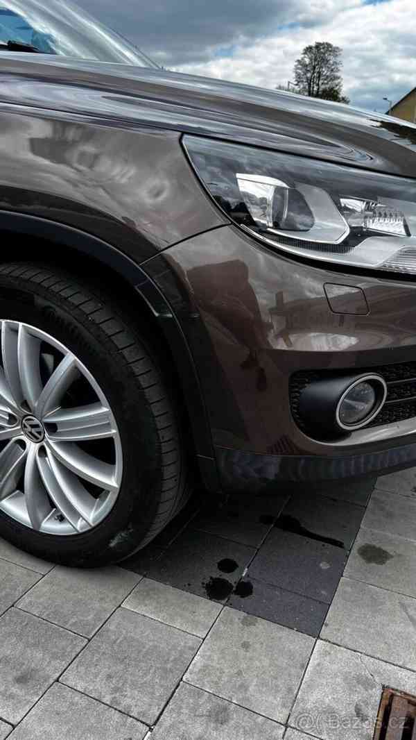 Volkswagen Tiguan 2,0 103kW DSG, 4x4, Webasto, panor - foto 11