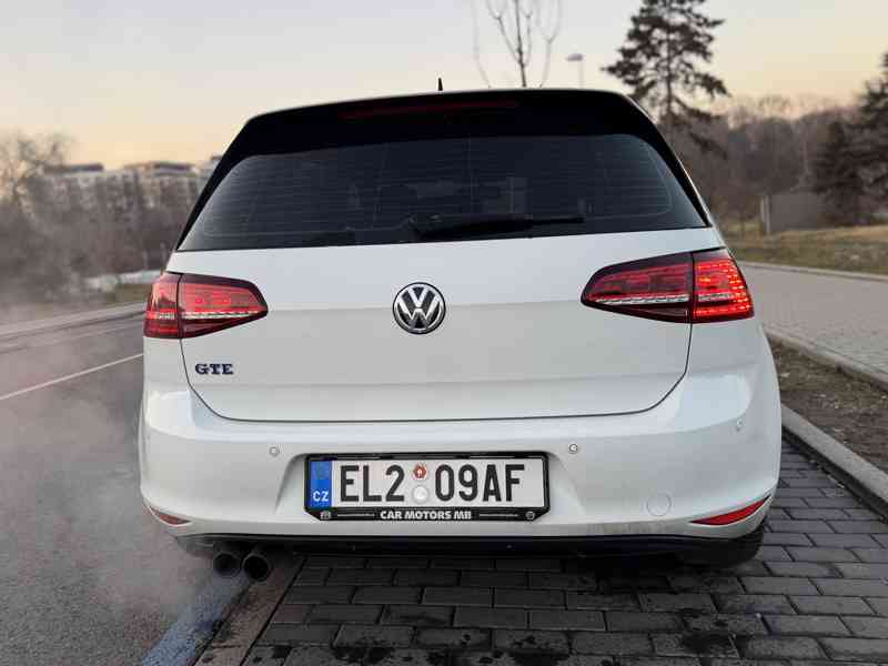 VW Golf GTE – plug-in hybrid - foto 3