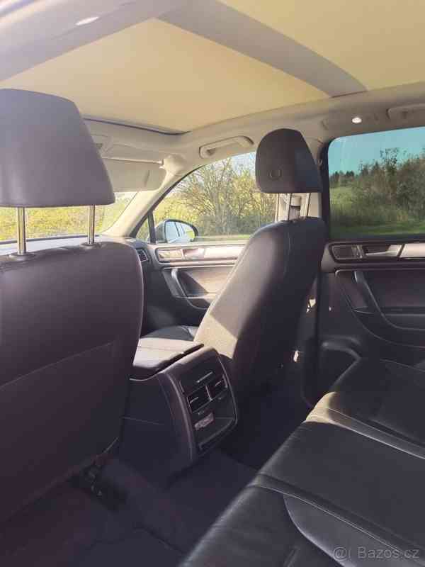Volkswagen Touareg 3,0 TDI - foto 28