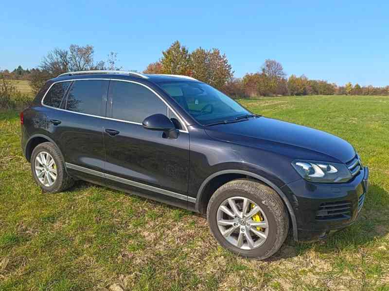 Volkswagen Touareg 3,0 TDI - foto 2