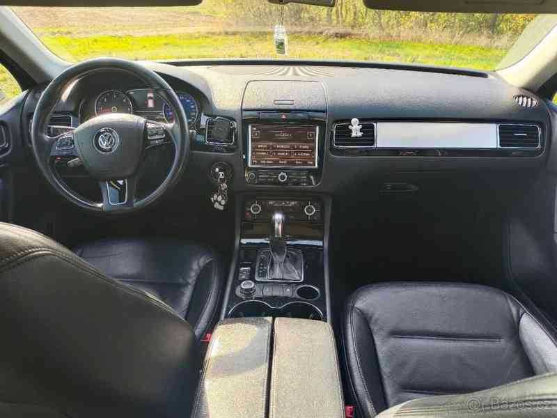 Volkswagen Touareg 3,0 TDI - foto 8