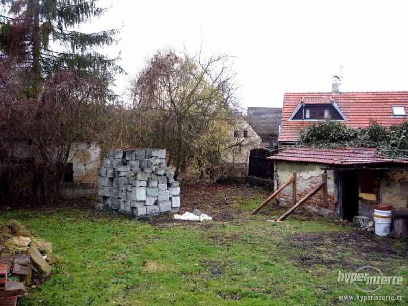 RD k rekonstrukci (nebo demolici), Mrzky (6 km Č.Brod) - foto 2