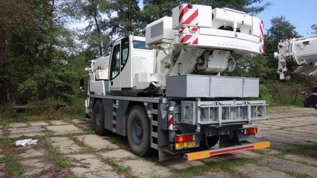 Mobilní jeřáb Liebherr LTM 1040-2.1 - foto 4