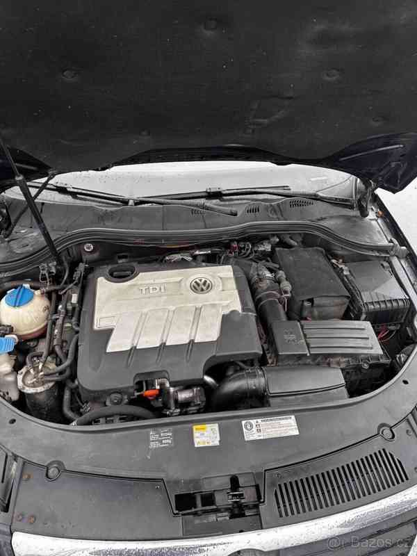 Volkswagen Passat 2,0   B6 - foto 6