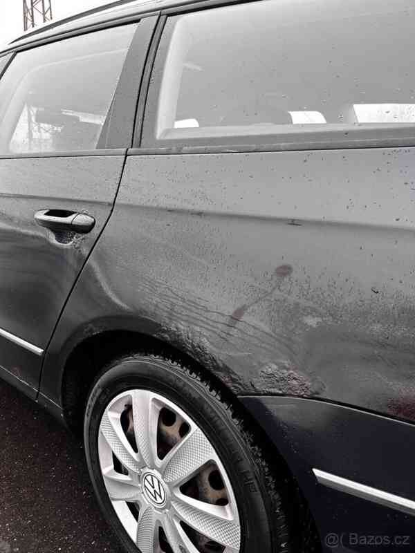 Volkswagen Passat 2,0   B6 - foto 5