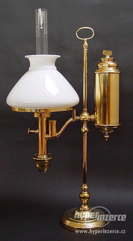 Prodám sbírku petrolejových lamp - 220 kusů - foto 12