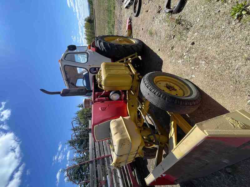 Traktorbagr Bělarus EO 2621 motor D65M - foto 1