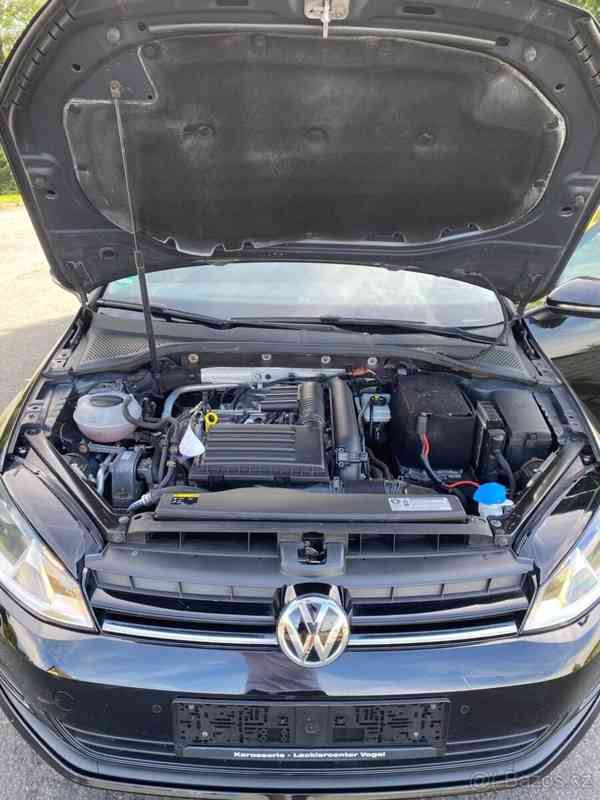 Volkswagen Golf 1,2   7 - foto 18